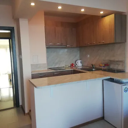 за гости чайка град 4* Созополь