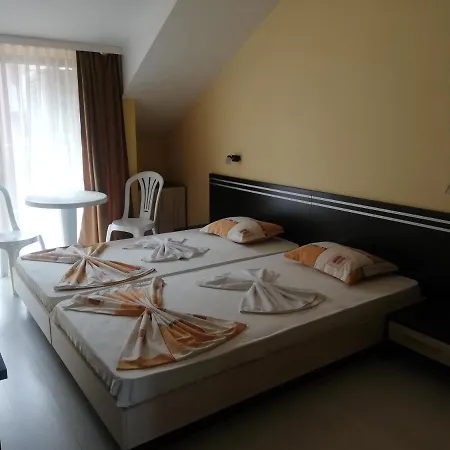 Casa de hóspedes за гости чайка град