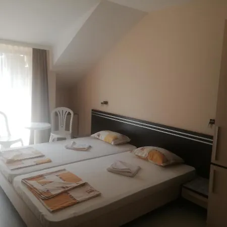 за гости чайка град 4* Sozopol