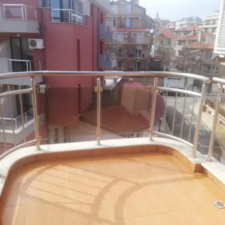 за гости чайка град 4* Sozopol